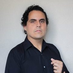Eduardo Rivas